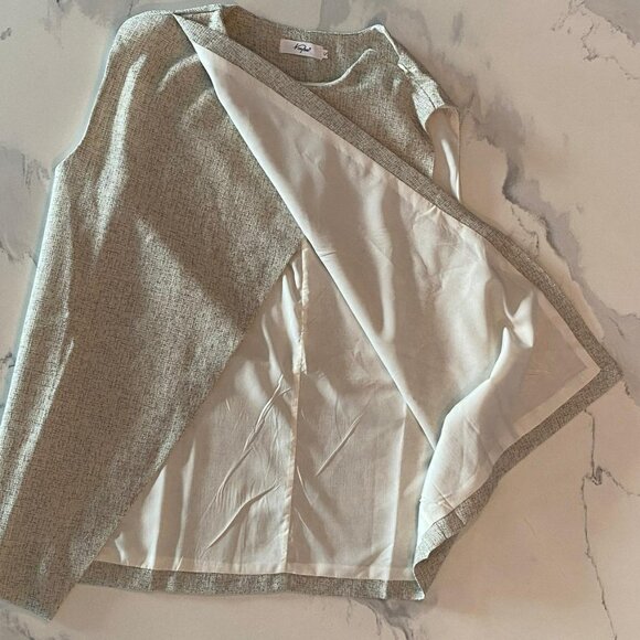 Sleeveless Top, Crossover front, Light/ Summery material, Beige/Tan, Size S - Picture 9 of 9